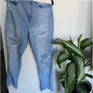 American Eagle High Waisted Jeans